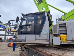 Grúa Hidráulica sobre Orugas Zoomlion ZCC1800H de 180 Toneladas, Usada en Buenas Condiciones, con Alta Eficiencia Operativa - Product Image 4