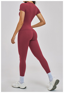 Completo Set Yoga Donna: Leggings Svasati <span class=keywords><strong>in</strong></span> Nylon e T-shirt Sexy - Ideale per Palestra e Allenamento (Vendita all'ingrosso) - Product Image 6