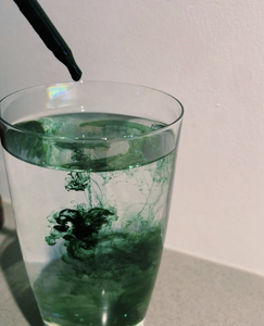 ขวดบรรจุน้ำมันรูปใบ1000มล. สำหรับบรรจุสารสกัดจากใบที่ปลูกในป่า - Product Image 4