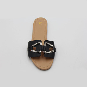 A buon mercato all'ingrosso Designer di lusso <span class=keywords><strong>sandali</strong></span> piatti da spiaggia Anti-slip pantofole <span class=keywords><strong>argento</strong></span> metallo fibbia <span class=keywords><strong>sandali</strong></span> per le donne e le signore - Product Image 6