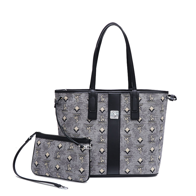 D1722#Embroidered black rabbit