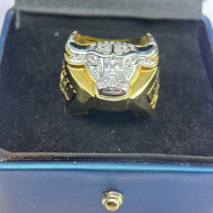 Bague de championnat de <span class=keywords><strong>basketball</strong></span> FH Jordan 1997, style pop européen et américain, commémorative, nostalgique, classique, en cuivre OEM, bague de mode - Product Image 3