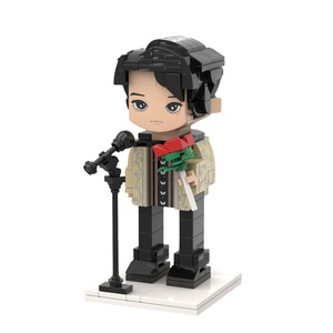 Tùy Chỉnh Gạch Con Số Cá Nhân Quà Tặng Cho Ngôi Sao Nhạc Pop Bangs Với Guitar Microphone Thu Nhỏ Bức Tượng - Product Image 1