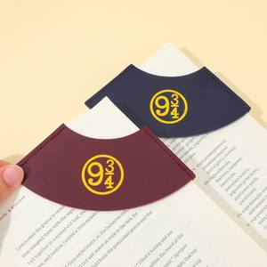 Marcapáginas de Cuero PU con Bordes Cosidos, Diseño de <span class=keywords><strong>Harry</strong></span> <span class=keywords><strong>Potter</strong></span>, Reliquias de la Muerte y Plataforma Nueve y Tres Cuartos - Product Image 3