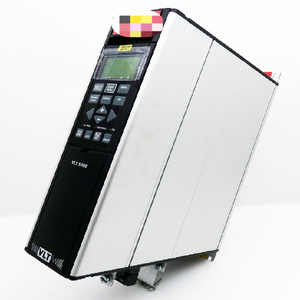 Pannello PLC VLT5004PT5B20PSR3D0F30A00C0 175Z0820 43kVA 175N0131 - Product Image 1