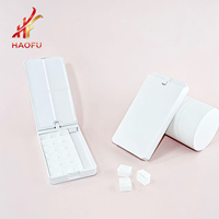 Boîte de rangement en plastique premium à 18 compartiments pour cosmétiques et nail art, avec couvercle à clipser, pour gel de couleur et gel de construction, emballage personnalisé OEM/ODM