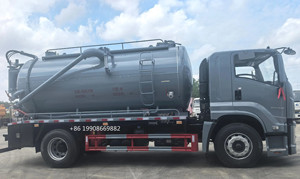 Camion d'aspiration d'eaux d'égout du conducteur 20000L d'ISUZU 4x2 avec la pompe à vide pour aspirer le camion d'aspiration de bateau-citerne d'égout de vide d'eaux usées - Product Image 2