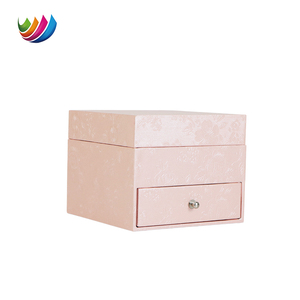 Scatola Regalo di Lusso Personalizzata con Cassetto Rigido e Coperchio Ribaltabile per Collane, Orecchini, Bracciali e Anelli, con Specchio - Product Image 5