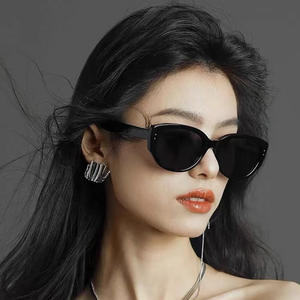 Lunettes de soleil œil de chat Yc346 pour femmes, monture noire en PC, verres TAC, protection UV400, type 3, pare-soleil - Product Image 1