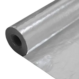 Versterkte Aluminiumfolie Gesteund Natuurlijk Kraftpapier Versterkte Scrim Gebruikt Onder Dak Terrafters Op Zolder