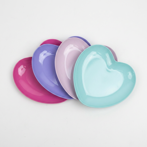 Plateau en tôle en forme de cœur personnalisé pour macarons, finition brillante, en métal, pour mariage, desserts, bijoux, rangement et présentation - Product Image 2