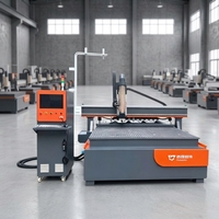 Machine de découpe CNC industrielle robuste pour le traitement de panneaux, avec logiciel optimisé pour la création de placards dans les usines intelligentes modernes