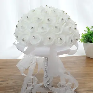 <span class=keywords><strong>Bouquet</strong></span> <span class=keywords><strong>de</strong></span> Fleurs Artificielles <span class=keywords><strong>de</strong></span> <span class=keywords><strong>Roses</strong></span> pour <span class=keywords><strong>Mariée</strong></span> Demoiselle d'Honneur, <span class=keywords><strong>Bouquet</strong></span> <span class=keywords><strong>de</strong></span> Mariage Fait Main en Soie, <span class=keywords><strong>Bouquet</strong></span> <span class=keywords><strong>de</strong></span> <span class=keywords><strong>Mariée</strong></span> à Tenir - Product Image 1