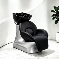 Fauteuil de lavage et de shampoing compact et inclinable au design minimaliste avec lavabo en céramique et structure en fibre de verre pour salons de beauté et salons de coiffure - Cuir