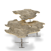 Table basse d'inspiration impressionniste moderne avec base géométrique en acrylique pour salon et mobilier d'hôtel