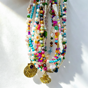 Collier Unique Tendance Coloré en Perles d'Eau Douce et Acier Inoxydable Étanche – Bijou de Plage Idéal pour les Vacances – Cadeau Parfait – Perlas De Agua Dulce - Product Image 1