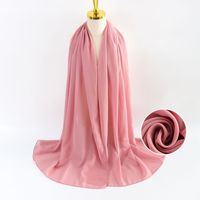Écharpe en mousseline de soie perlée de couleur unie musulmane en gros, écharpe en jersey respirante pastorale, châle musulman uni pour femme