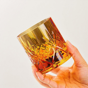 Vaso de Whisky de Cristal Cilíndrico Elegante y Lujoso ZiYi, Hecho a Mano con Grabado Láser de Patrón Cursivo, Duradero, con Logotipo Personalizado para Empresas - Product Image 6