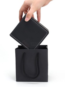 Boîte <span class=keywords><strong>de</strong></span> montre cadeau <span class=keywords><strong>de</strong></span> qualité supérieure Boîte <span class=keywords><strong>de</strong></span> <span class=keywords><strong>rangement</strong></span> <span class=keywords><strong>pour</strong></span> montre en cuir PU givré noir Boîte d'emballage unique avec logo personnalisé - Product Image 6