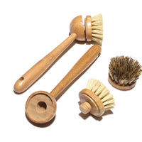Brosse de nettoyage pour la vaisselle Union Kitchen, brosse à vaisselle naturelle pour les casseroles, manche en bois, brosse en bambou