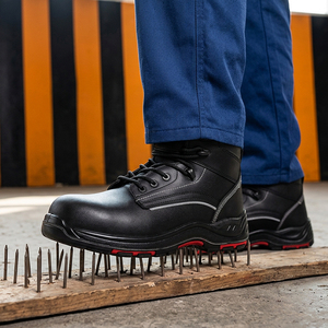 Botas de Trabajo de Cuero Negro Personalizadas DSF53 con Suela Roja Antideslizante, Calzado de Seguridad para Todas las Estaciones, Protección Normal, Sin Marca - Product Image 5