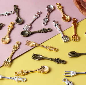 Figuras en Miniatura para Casa de Muñecas 1:12, Cuchara, Tenedor, Dijes de Comida, Manualidades de Resina para Accesorios de Casa de Muñecas - Product Image 3