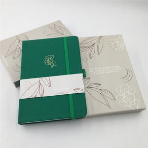 Carnet personnalisé à couverture rigide A5 en lin, impression en couleur, papier épais 160 g/m², ligné à pois, vente en gros - Product Image 3