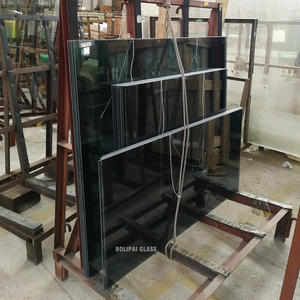 Panneau supérieur en verre trempé transparent de taille personnalisable 180x40cm, épaisseur 1-19mm, pour usage industriel, solaire et salle de bain - Product Image 1