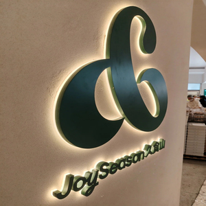 Lettres encastrées murales personnalisées en acier inoxydable chromé brossé écologique avec bandes LED acryliques rétroéclairées pour la publicité - Product Image 3