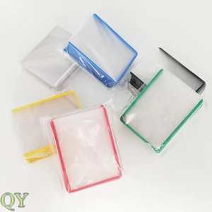 Protector de Tarjetas Coleccionables QY Personalizado de 3x4 Pulgadas y 35pt con Borde de Color para Coleccionistas - Product Image 4