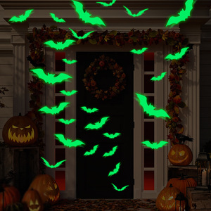 16 autocollants lumineux d'Halloween, autocollants 3D chauves-souris noirs, décorations effrayantes pour la maison et les fenêtres, accessoires de fête d'Halloween - Product Image 2