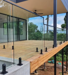 Garde-corps en verre sans cadre ST <span class=keywords><strong>Oceanview</strong></span> | Garde-vent en verre trempé transparent avec ergots en métal noir pour ponts côtiers - Product Image 6