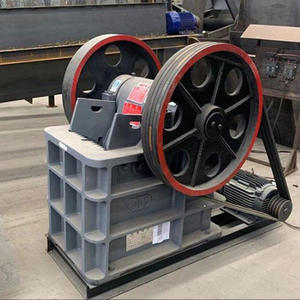 Concasseur à mâchoires mobile compact CFTC 150x250 200x300 250x400 – Prix compétitif pour usine de briques et déchets de construction, équipé d'un moteur central - Product Image 4