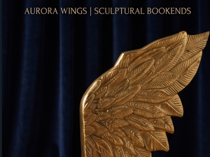 Serre-livres en métal décoratif avec design d'ailes d'ange, finition dorée, élégant organisateur d'étagère pour la maison, le bureau, la bibliothèque, la présentation sur le bureau - Product Image 3