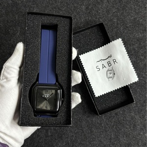 Montre de luxe pour femmes et hommes, <span class=keywords><strong>cadran</strong></span> à chiffres arabes SABR originaux, mouvement à quartz étanche 3ATM, bracelet en silicone magnétique, forme carrée - Product Image 4