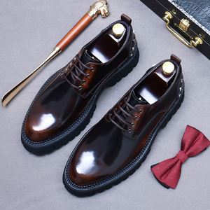 Zapatos Formales de Negocios para Hombre con Cordones - Suela de Goma Gruesa Antideslizante, Transpirables, Diseño de Parches, Casuales, Ideales para Bodas - Product Image 6
