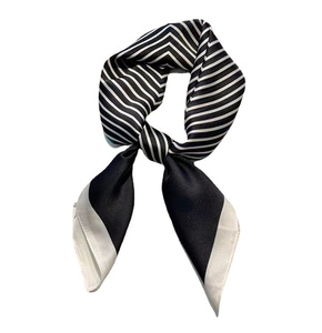 Sciarpa in <span class=keywords><strong>Seta</strong></span> 100% Vera con Stampa Floreale Rossa Personalizzata per Donna, Accessorio di Lusso per il Collo e Moda - Product Image 5