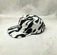 Casquettes de sport 5 panneaux en nylon noir et blanc, non structurées, avec logo imprimé, respirantes, imperméables, de haute qualité, pour la course, le camping, le ski et les voyages en extérieur