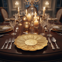 Assiettes de présentation de luxe dorées de 13 pouces à prix de gros, motif personnalisé pigmenté, durables et réutilisables pour mariages, anniversaires et dîners