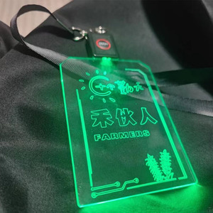 Insignia de evento intermitente de identificación acrílica <span class=keywords><strong>con</strong></span> nombre de pase Vip luminoso LED de plástico transparente de diseño personalizado gratuito <span class=keywords><strong>con</strong></span> impresión personalizada - Product Image 2
