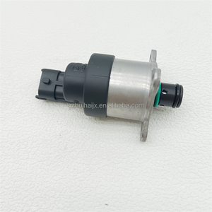 Pièces d'excavateur de haute qualité, régulateur de pression de la pompe à carburant 0928400690, soupape de dosage pour Mitsubishi Canter Fuso Rosa 4M50 - Product Image 1