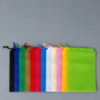 Sac de rangement anti-poussière personnalisé en non-tissé avec cordon de serrage, pochette réutilisable avec logo pour cadeaux, sacs à main et accessoires
