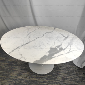 <span class=keywords><strong>Table</strong></span> à manger ovale moderne en marbre blanc Statuario de luxe italien, style Eero <span class=keywords><strong>Saarinen</strong></span> Tulip, pour salle à manger, maison personnalisée ou hôtel - Product Image 3