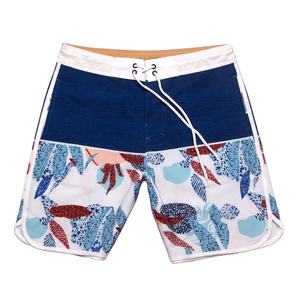 กางเกงขาสั้นชายหาดลายพิเศษ - โดดเด่นบนชายหาด - Product Image 1