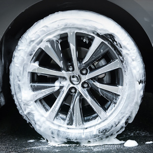 Limpiador de Espuma para Neumáticos Yiju, Lata de 650 ml, 3 Años de Duración, Brillo para Neumáticos, Protección Antienvejecimiento - Product Image 2