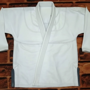 Uniforme de Karate Jiu Jitsu personalizado de alta calidad con logotipo personalizado para artes marciales y entrenamiento - Product Image 1