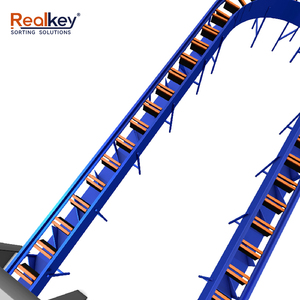 Clasificador de Paquetes Bombay con Diseño de Bandeja Dividida para Clasificación de Paquetes de Alta Capacidad en Almacenes - Product Image 1