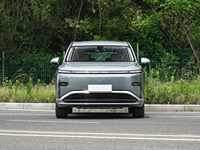 Wuling Starlight L 260 км, 6-местный комфортный гибридный электрический внедорожник (PHEV) с 5 дверьми, литий-железо-фосфатная батарея, 3.3 кВт, VTOL