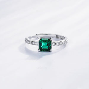 18k सफेद सोने की ललक वाली प्रयोगशाला जाम्बिया ग्रीन रत्नों और मोइससानाइट डायमंड चमकदार सफेद सोना - Product Image 6