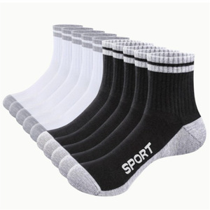 Chaussettes de sport pour hommes, noires et blanches, couleur unie, absorbant la transpiration, pour le basketball, longueur mi-mollet - Product Image 1